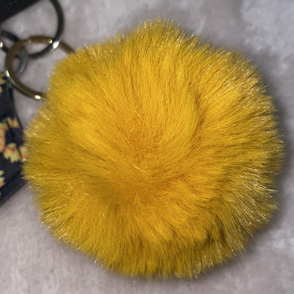 Sunflower Keychain - Picture 2 of 5